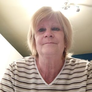 Meet your Posher, Josée